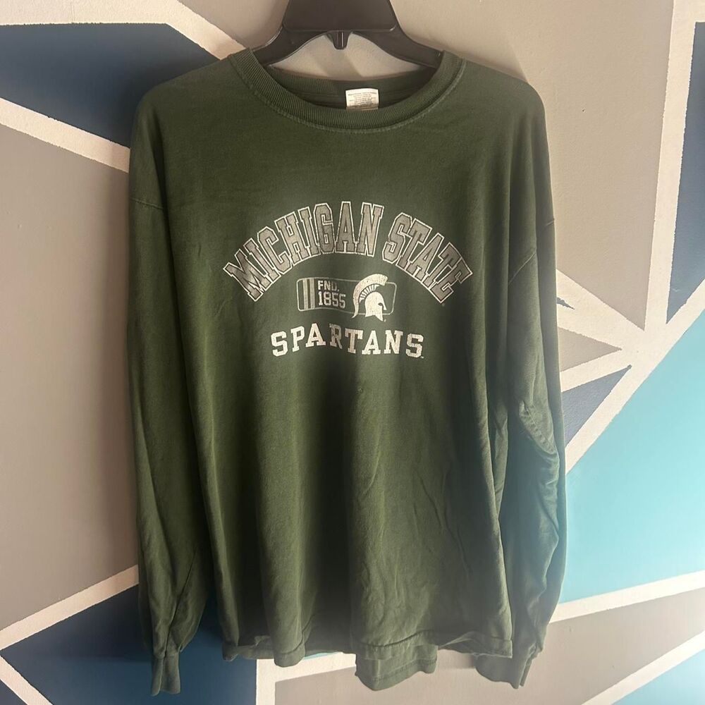michigan State Gildan Men's Green T-shirt